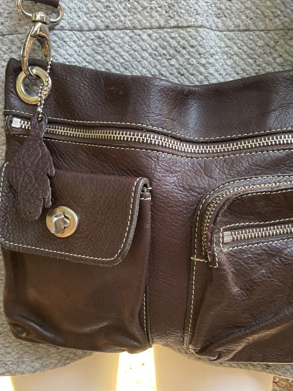 Vintage Roots Flat Crossbody Leather Bag